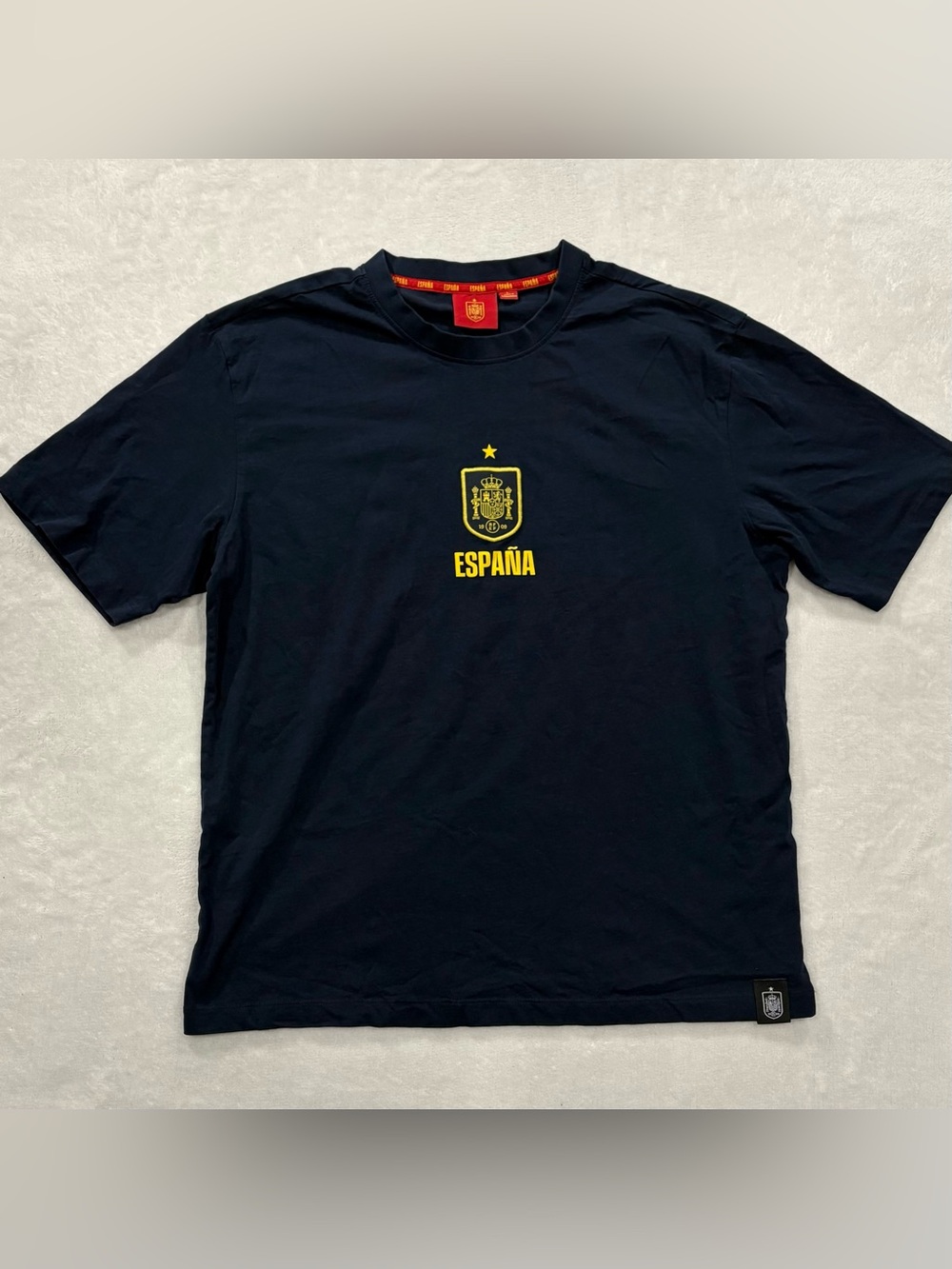 RFEF Spain National Football Team Navy Blue Graphic Soccer T-Shirt Men’s Size L